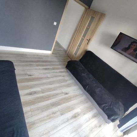 1110 Smialego 39 - Tanie Pokoje W Apartamencie - Samodzielne Zameldowanie - Self Check In Познан Екстериор снимка