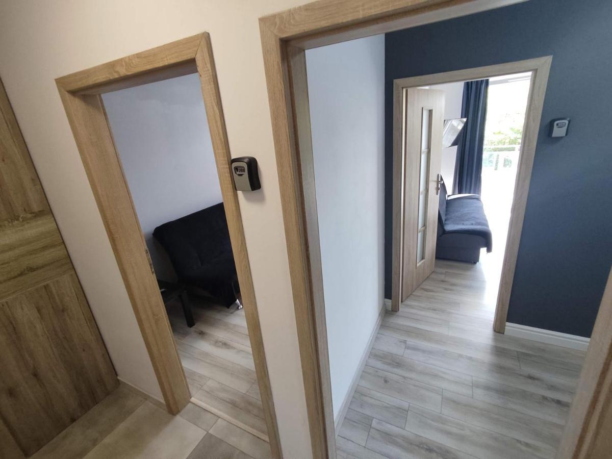 1110 Smialego 39 - Tanie Pokoje W Apartamencie - Samodzielne Zameldowanie - Self Check In Познан Екстериор снимка